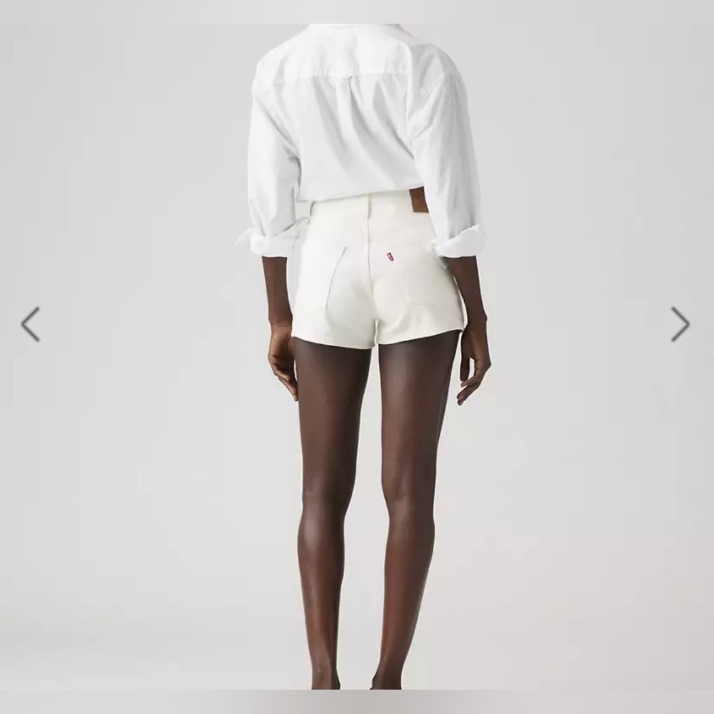 Levi’s 501 original shorts in disco nights white size 26 NWT
